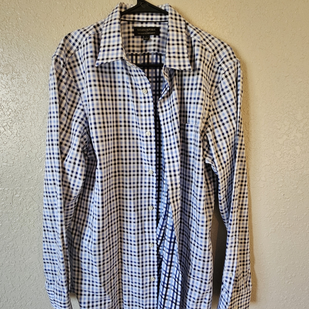 Banana Republic Black and White Checkered Men's Shirt